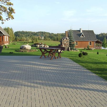 Country Houses Vidu Sodyba Uciana Zewnętrze zdjęcie