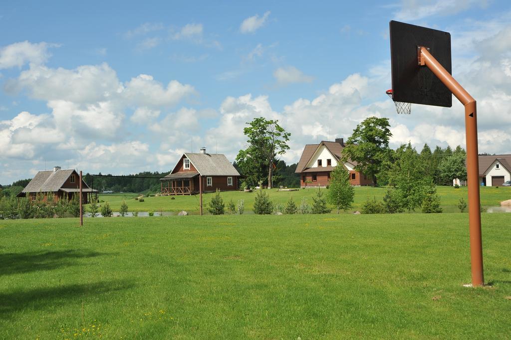 Country Houses Vidu Sodyba Uciana Zewnętrze zdjęcie